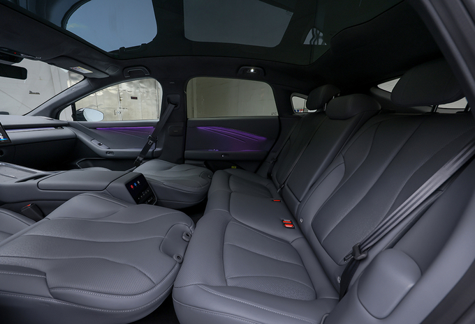 XPENG P7+ : de 10 à 80 % en 12 minutes #12