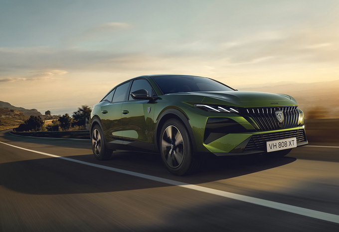 Peugeot 408 & E-408, premières mondiales françaises à Bruxelles #2