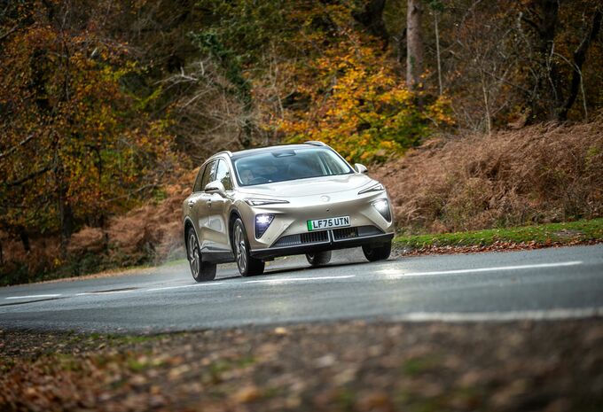 MG zet elektrisch offensief verder met S6 EV #9