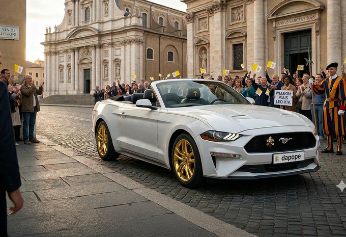 Ford schenkt Paus Leo XIV een pausmobiel met gepersonaliseerde nummerplaat