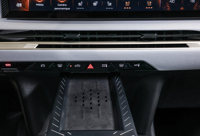 Nouveau DS N°7 : nouveau nom, même concept #18