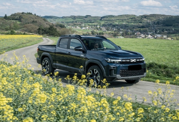 Dacia naar Amerika met Bigster Pick-up V6?