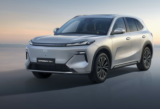 Geely komt eind 2026 naar België en brengt twee modellen mee (+prijzen)