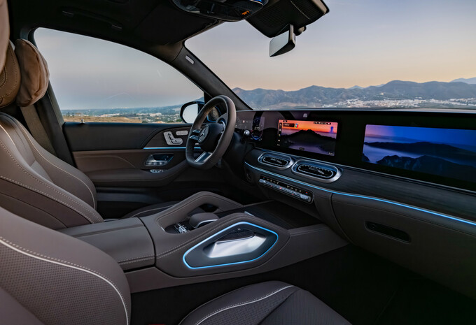 Dans la foulée du GLE, Mercedes met à jour le GLS en 2026 #9