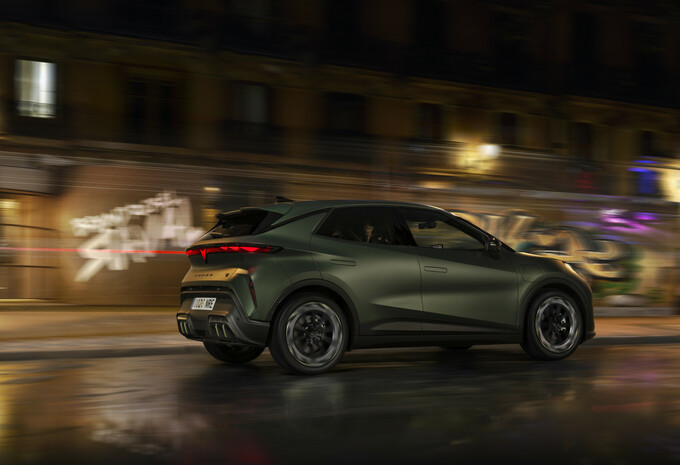 Nouvelle Cupra Raval (2026) : l'athlète de la famille #7