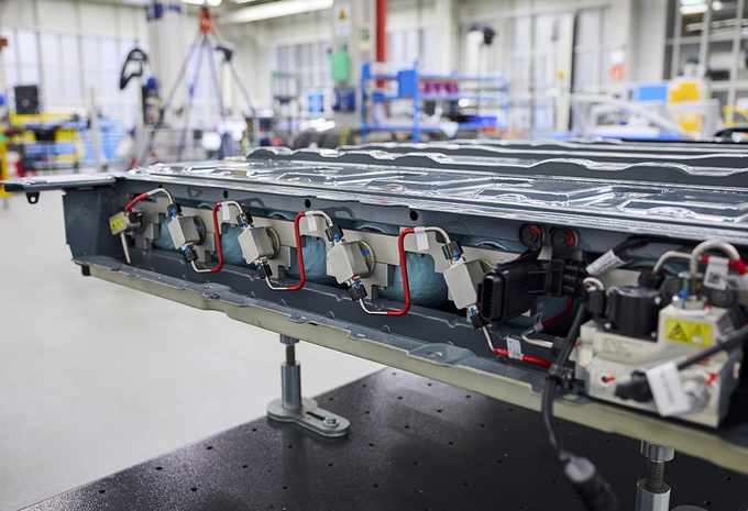 BMW iX5 Hydrogen new tank