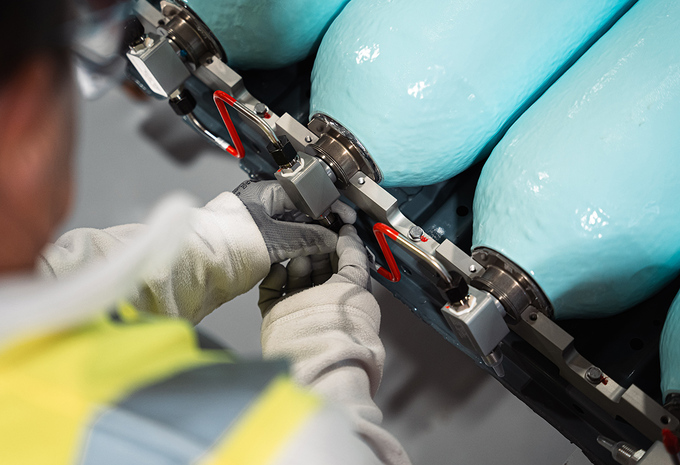 BMW iX5 Hydrogen new tank