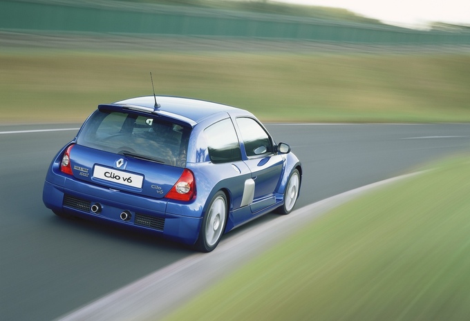 Les oldtimers oubliées : une Renault Clio V6 plutôt qu’une R5 Turbo? (10/15) #6