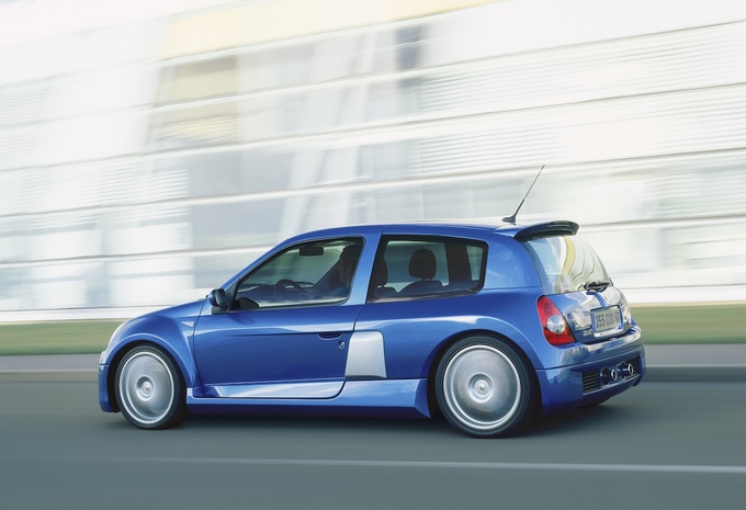 Les oldtimers oubliées : une Renault Clio V6 plutôt qu’une R5 Turbo? (10/15) #10