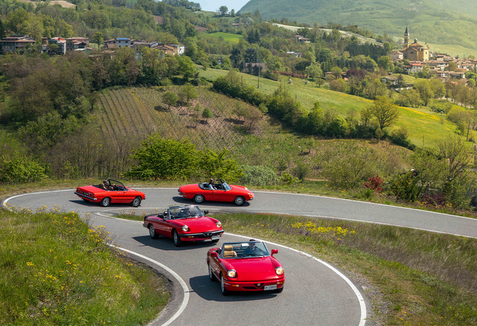 Alfa Romeo Spider / Duetto - 60 years