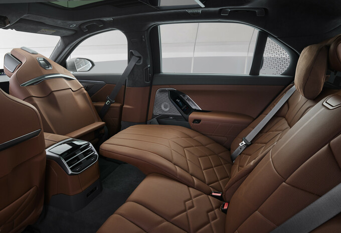 Officieel: BMW 7 Reeks als elektrische i7 (facelift 2026) - meer rijbereik, geen 800V