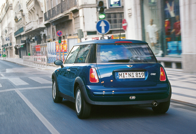 Mini 25th Production in Oxford