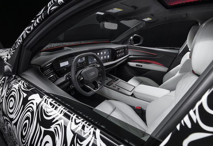 Audi Q9 : une première incursion dans le salon 