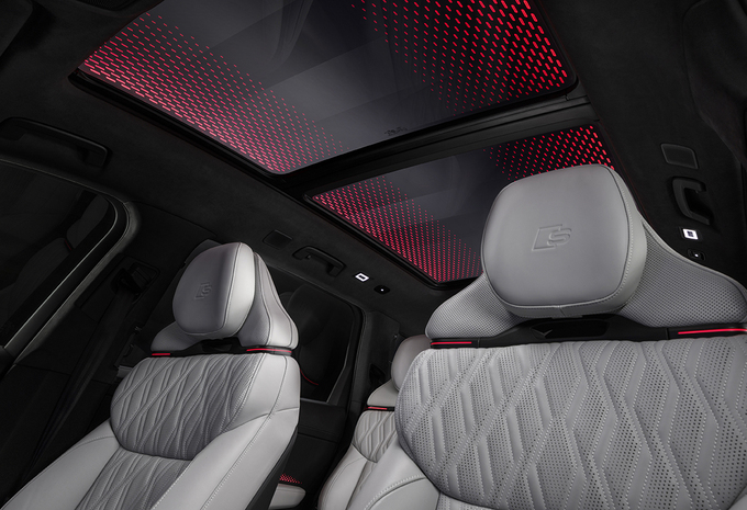 Audi Q9 : une première incursion dans le salon 