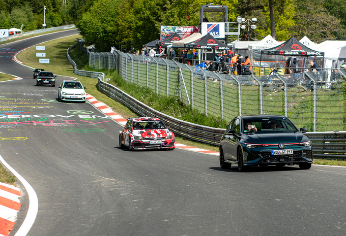 retour sur les 50 ans de la Golf GTI aux 24 heures du Nürburgring #9