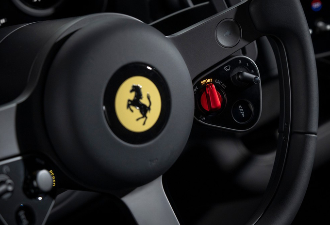 Voici la Ferrari Luce : un monstre électrique de 1050 ch. #7