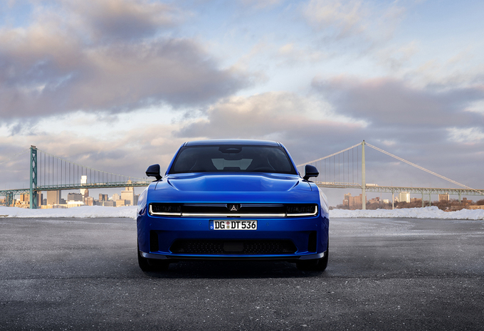 Dodge Charger SixPack et Daytona : les muscle cars américaines débarquent en Europe #12