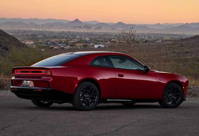 Dodge Charger SixPack et Daytona : les muscle cars américaines débarquent en Europe #2