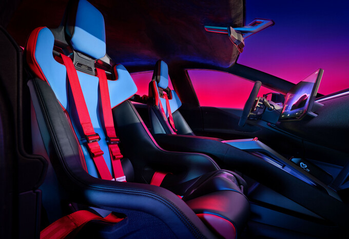 Officieel: BMW Concept M Neue Klasse (Le Mans 2026) - de elektrische M3