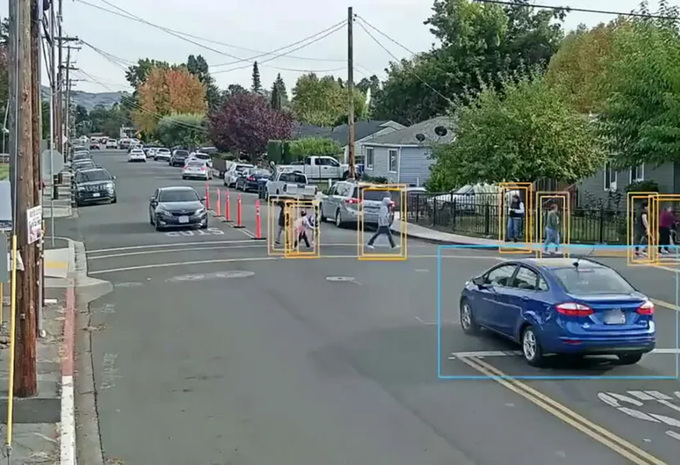 L’IA s’attaque aux automobilistes qui grillent les « Stop » #1