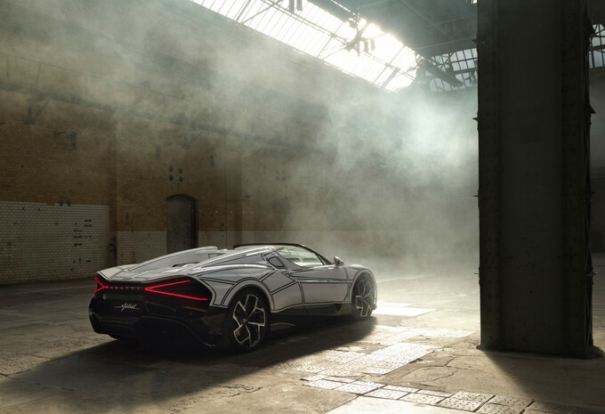 Officieel: Bugatti W16 Mistral ‘Blanc Éternel’ (2026)