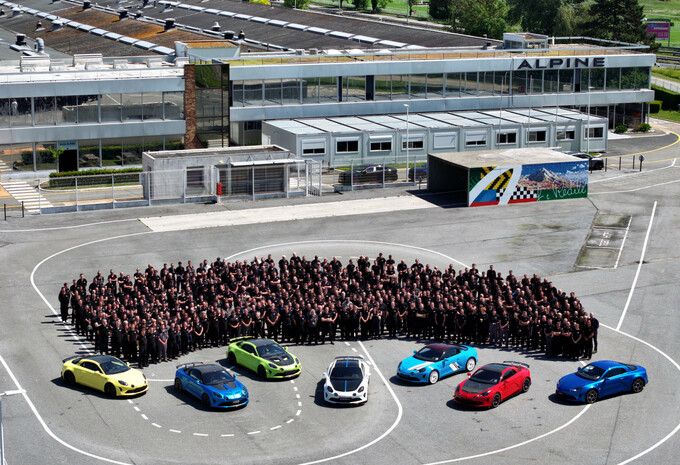 Het is gebeurd: laatste Alpine A110 rolt van de band