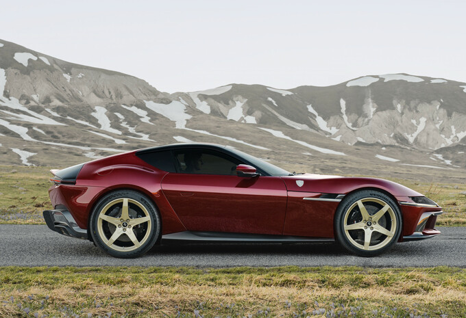 Ferrari 12Cilindri Manuale (2026) - met handgeschakelde versnellingsbak