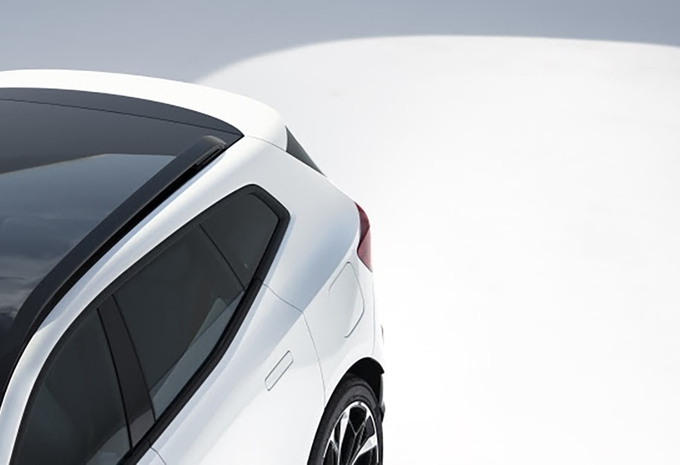 Polestar 4 SUV (2026) : du coffre et du verre #1