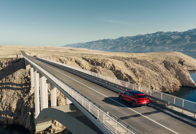 le nouveau Mercedes GLA : le SUV plus sportif de la famille CLA et GLB #7
