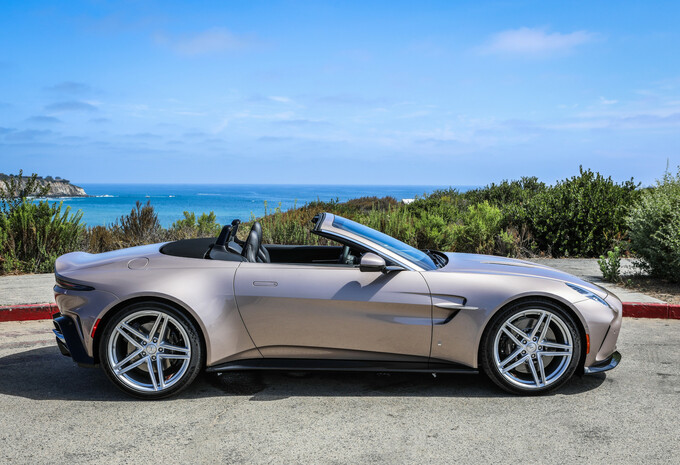 Aston Martin Heritage Edition: hout in plaats van carbon