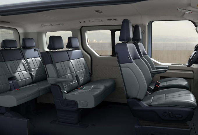Kia PV 5 7 places