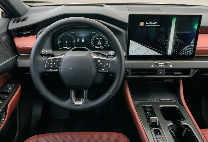 Officieel: Lexus NX (facelift 2027) - meer rijbereik en snellaadfunctie