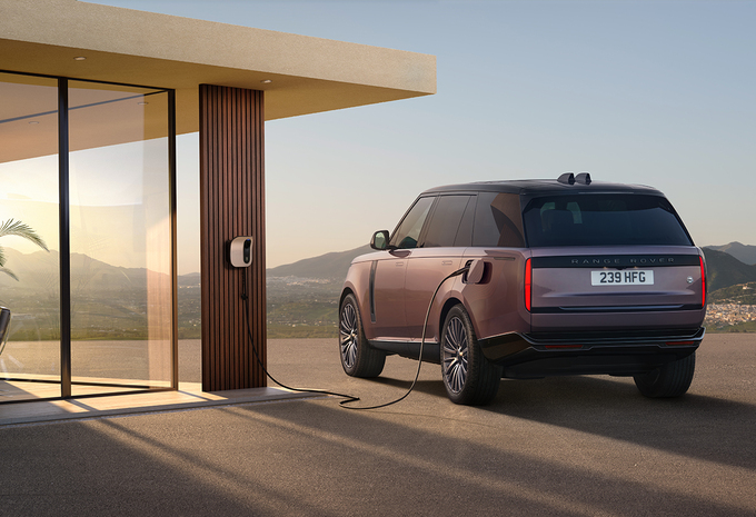 Range Rover Electric (2026) : 550 ch, 600 km d’autonomie et recharge en 22 minutes #6