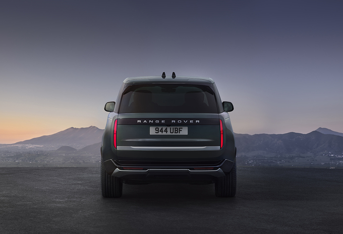 Range Rover Electric (2026) : 550 ch, 600 km d’autonomie et recharge en 22 minutes #3