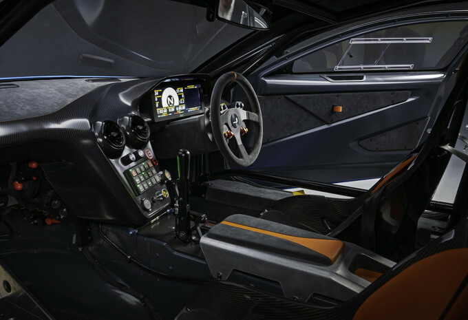 Officiel: Jensen Interceptor GTX (2027)