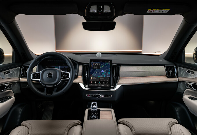 Officieel: Volvo XC60 & Volvo XC90 (MY2027) - meer rijbereik voor de PHEV's