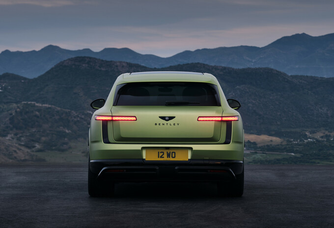 Officieel: Bentley Torcal SUV (2027) - elektrische baby-Bentayga