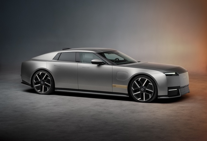 Jaguar Type 01 (2027)