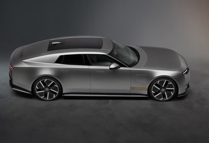 Jaguar Type 01 (2027)