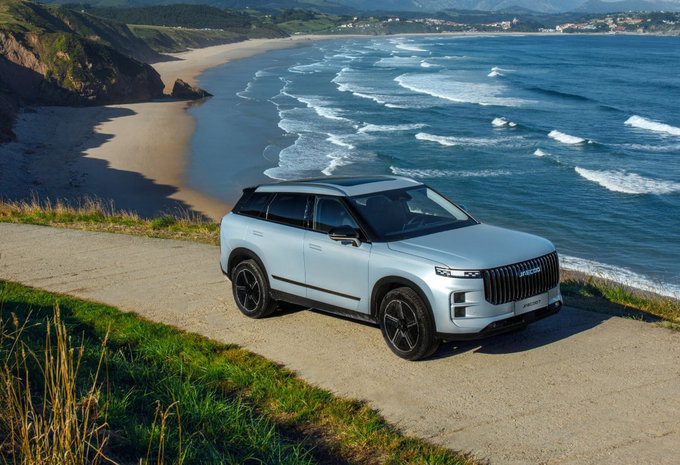 En plots is Chery de grootste Chinese autobouwer van Europa