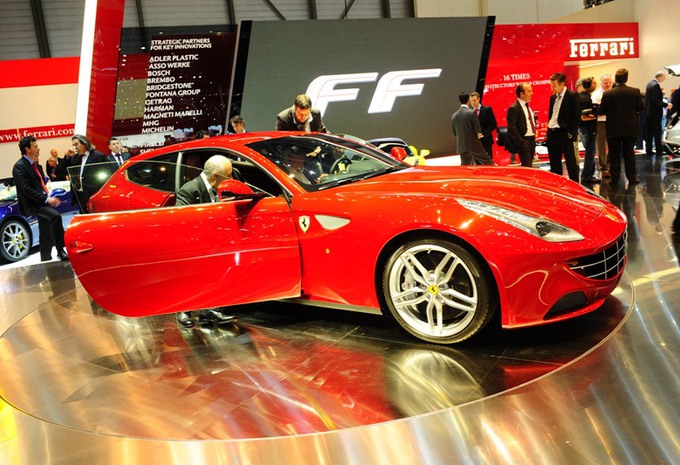 Genève: video van de Ferrari FF #1