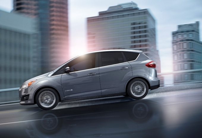 Ford C Max Energi En Hybrid Autogids