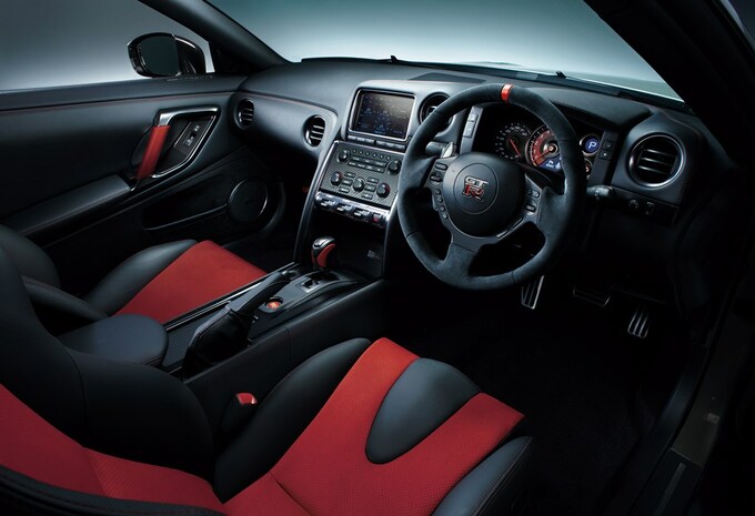 Nissan GT-R et GT-R Nismo #13