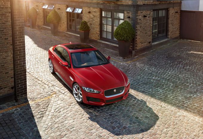 Jaguar XE op een nieuw platform #1