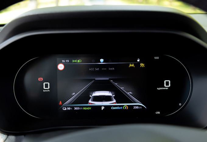 2022 MG 5 Electric - Moniteur Automobile