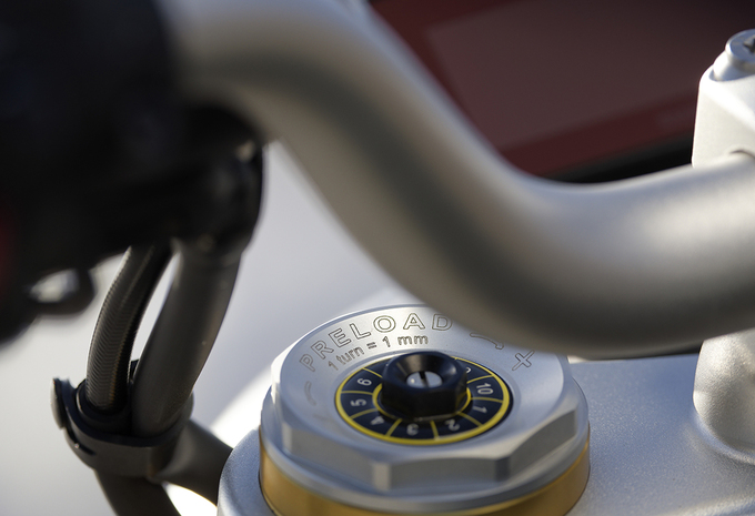 Review BMW R 12 nineT (2024) 