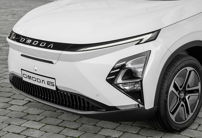 Review Omoda E5 SUV