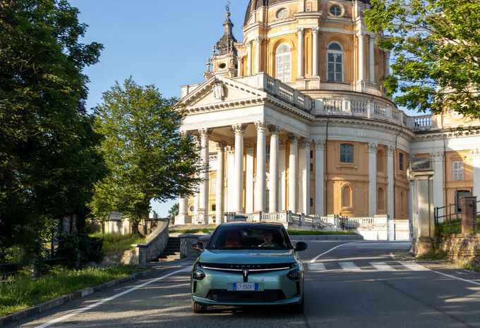Review Lancia Ypsilon (2024) - de elektrische versie getest #4