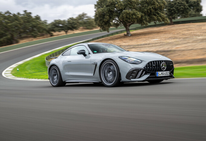 Review Mercedes-AMG GT 63 Pro