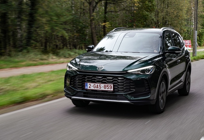 Review MG ZS Hybrid+ (2024)